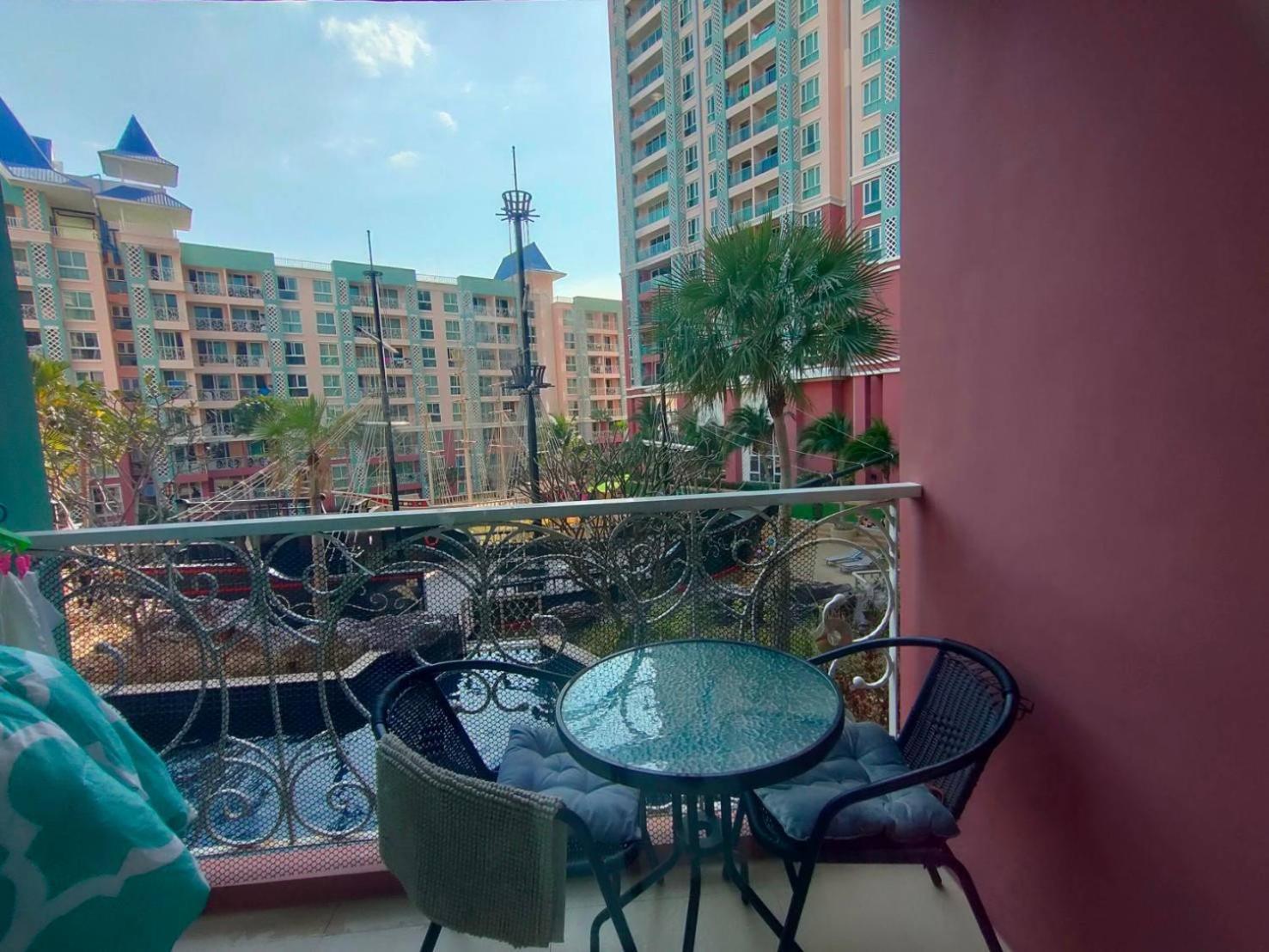 Grande Caribbean Condo By Suneeya Pattaya Esterno foto